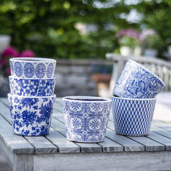 Old Style Dutch Pots Blue Asst 6 Designs